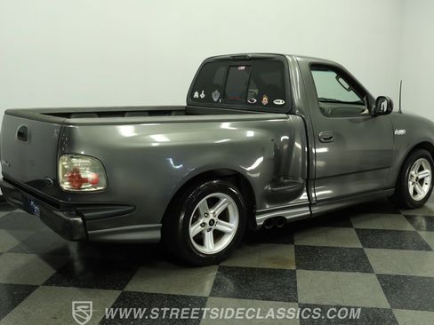 Used 2003 Ford F150 Lightning RWD image 12