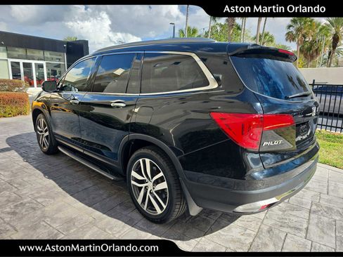 Used 2017 Honda Pilot Touring image 5