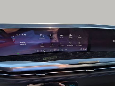 Certified 2025 Cadillac Escalade IQ Sport 1 image 38