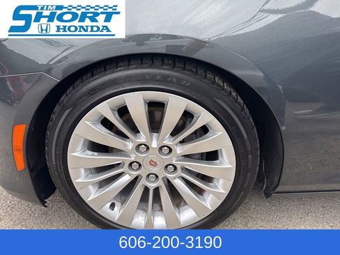 Used 2014 Cadillac CTS Luxury RWD image 10