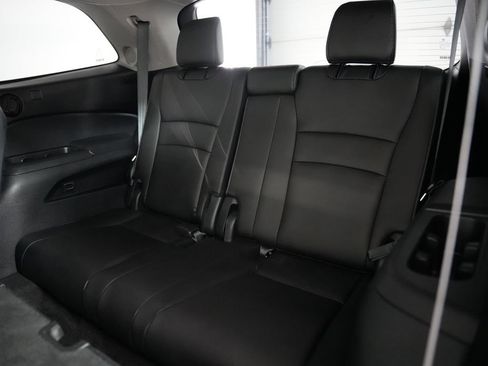 Used 2020 Honda Pilot Touring image 31