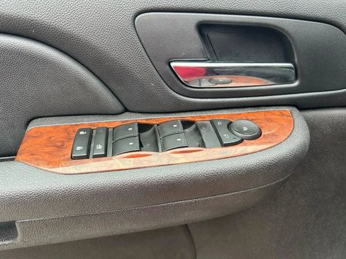 Used 2008 Chevrolet Tahoe LT w/ Convenience Package 1 image 24