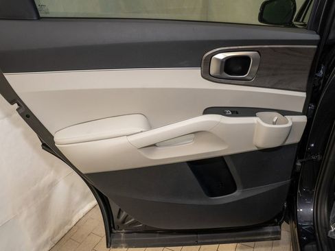 New 2025 Kia Sorento X-Line EX image 13