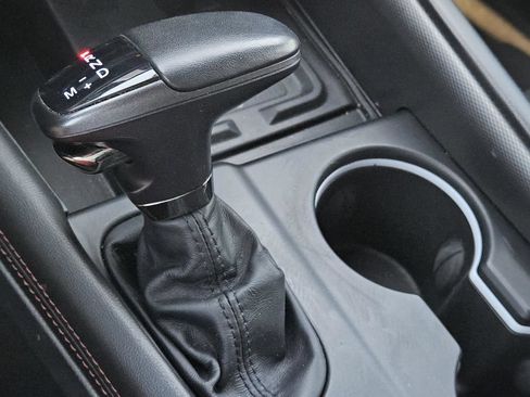 Used 2022 Dodge Durango R/T w/ Blacktop Package RWD image 31