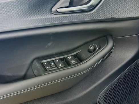 New 2025 Jeep Grand Cherokee Laredo image 17