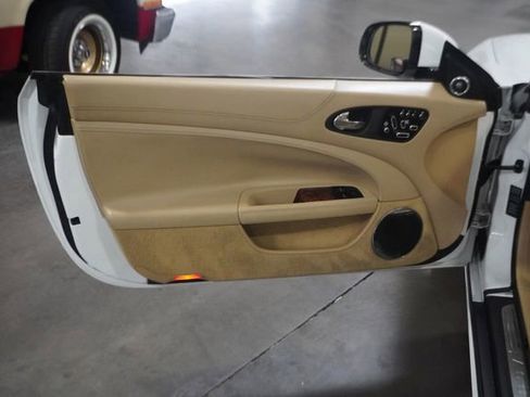 Used 2012 Jaguar XK Convertible image 15