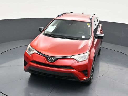 Used 2017 Toyota RAV4 LE image 25