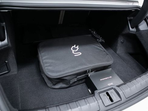 Certified 2024 Porsche Taycan image 31