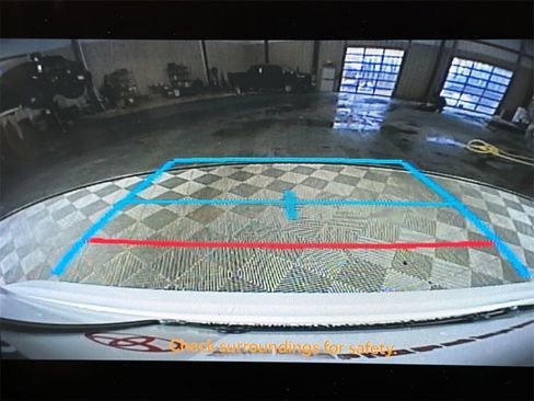 Used 2025 Toyota Corolla SE image 29