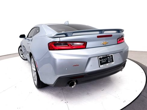 Used 2017 Chevrolet Camaro SS RWD image 10