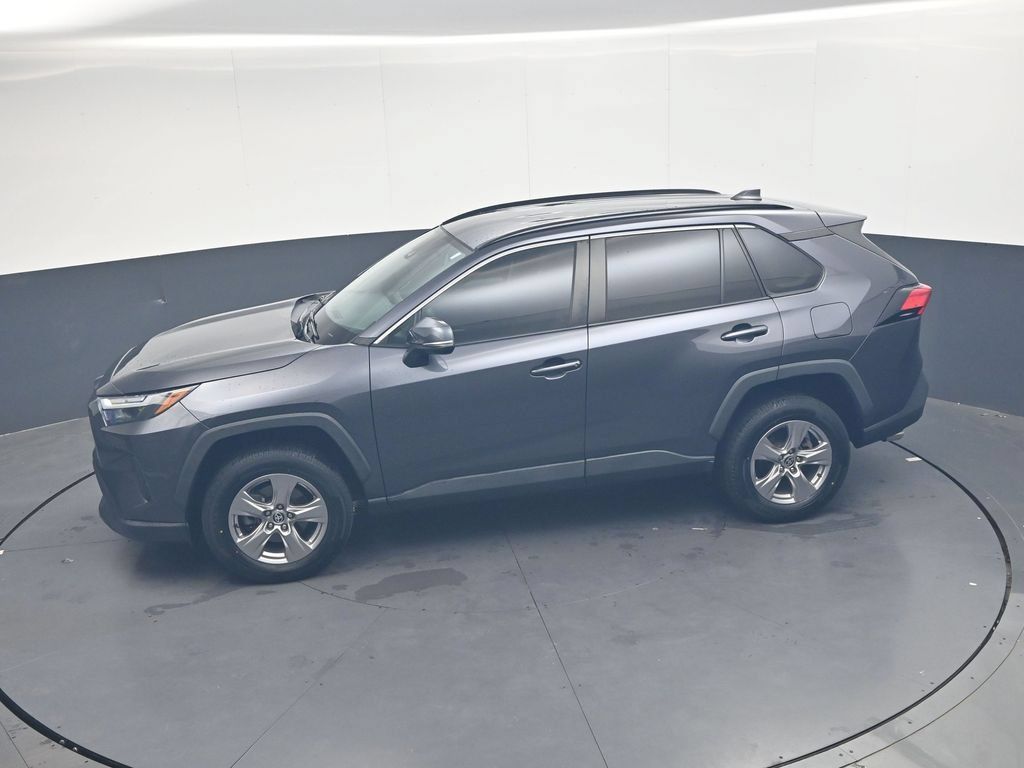 Used 2023 Toyota RAV4 XLE FWD image 18