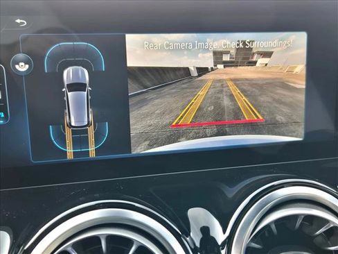 Certified 2025 Mercedes-Benz GLB 250 image 14