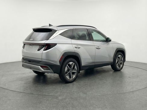 Used 2025 Hyundai Tucson SEL AWD/4WD image 9