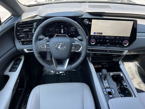 New 2026 Lexus RX 350h AWD/4WD image 17