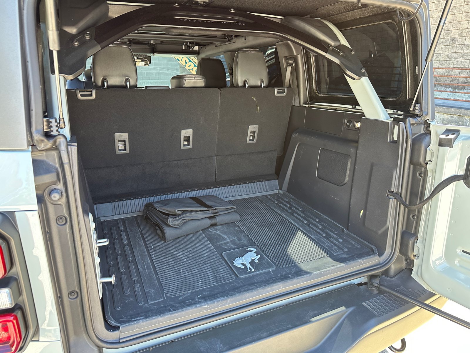 Used 2024 Ford Bronco Raptor w/ Interior Carbon Fiber Pack 6 AWD/4WD image 26