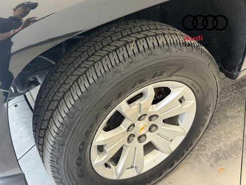 Used 2019 Chevrolet Colorado LT w/ LT Convenience Package RWD image 6
