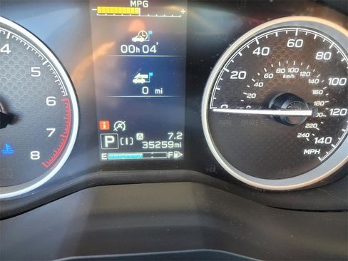 Used 2024 Subaru Forester Limited image 36