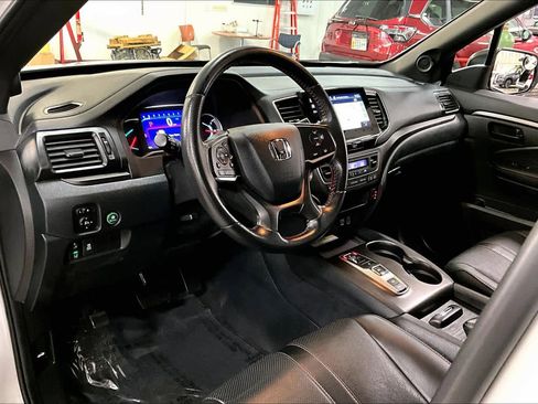Used 2022 Honda Pilot TrailSport image 17