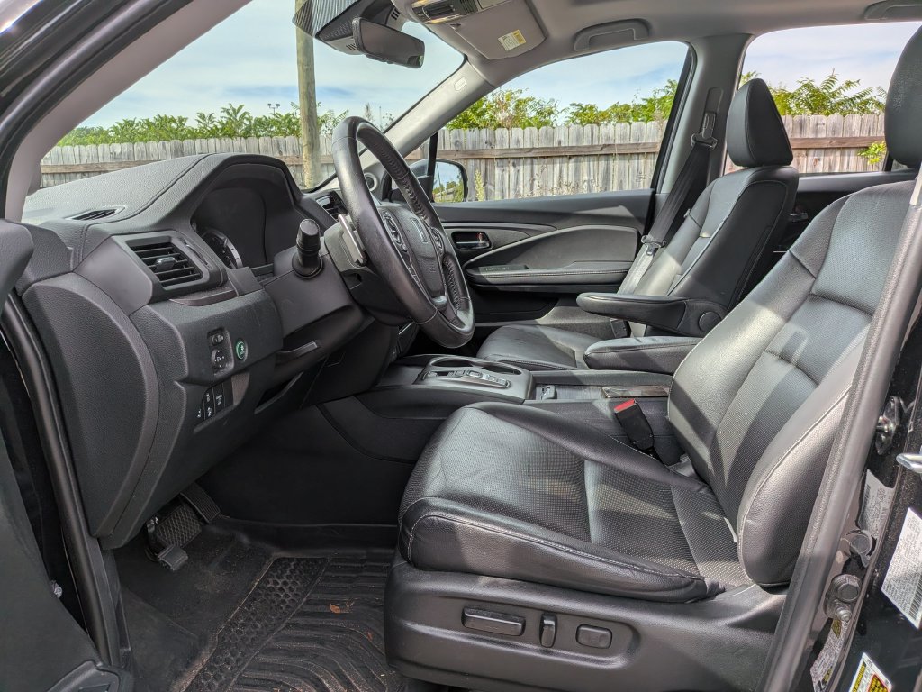 Used 2023 Honda Ridgeline RTL image 11