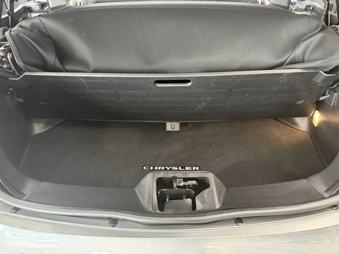 Used 2013 Chrysler 200 Touring image 22