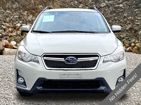 Used 2017 Subaru Crosstrek 2.0i Premium AWD/4WD image 2