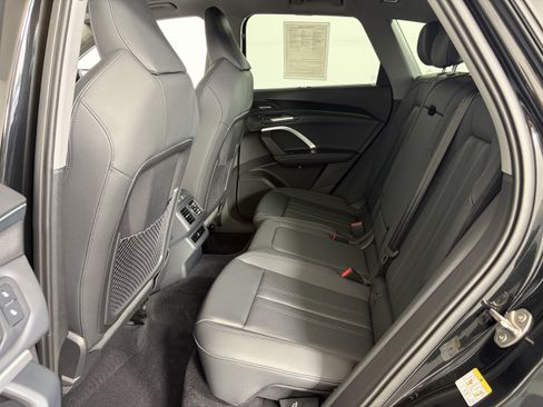 Used 2026 Audi Q5 Premium Plus AWD/4WD image 7