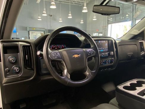 Used 2018 Chevrolet Silverado 1500 LT w/ All Star Edition AWD/4WD image 19