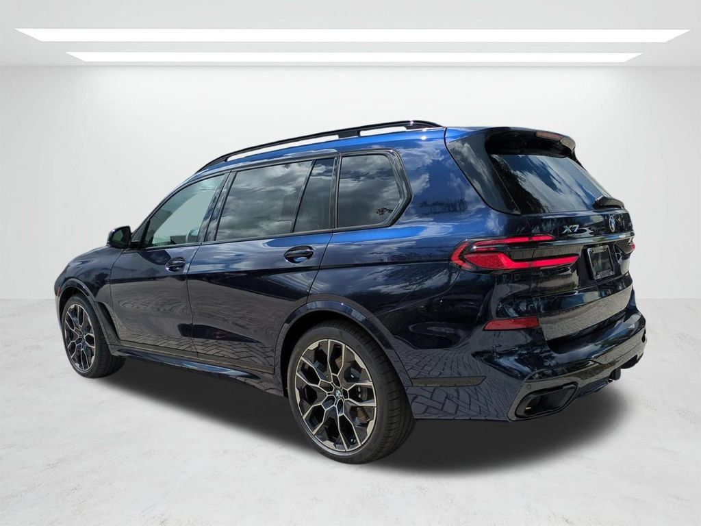 New 2027 BMW X7 xDrive40i AWD/4WD image 6
