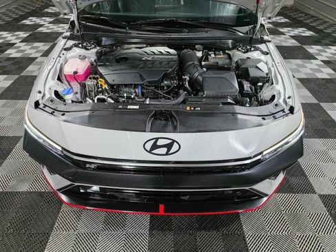 Used 2025 Hyundai Elantra N image 36