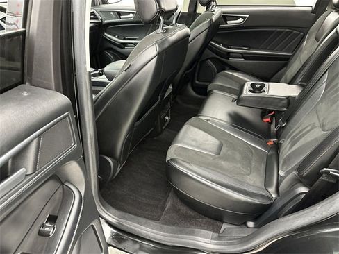 Used 2015 Ford Edge Sport image 22