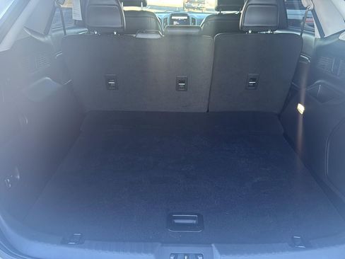Used 2022 Ford Edge Titanium image 4