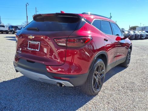 Used 2025 Chevrolet Blazer LT w/ Convenience Package image 9