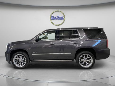 Used 2018 GMC Yukon Denali image 2
