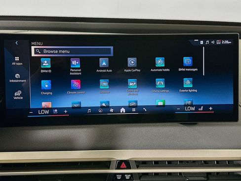 Used 2024 BMW iX xDrive50 w/ Premium Package AWD/4WD image 15