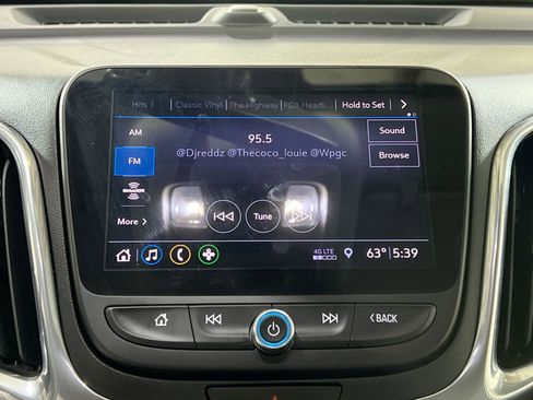 Used 2019 Chevrolet Equinox Premier image 18