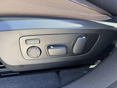 Used 2025 BMW X3 xDrive30i w/ M Sport Package image 20