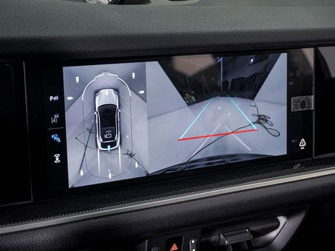 New 2026 Porsche Cayenne Coupe image 23