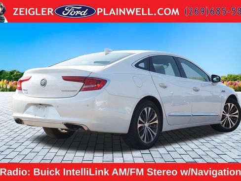 Used 2017 Buick LaCrosse Essence w/ Sun and Shade Package FWD image 5