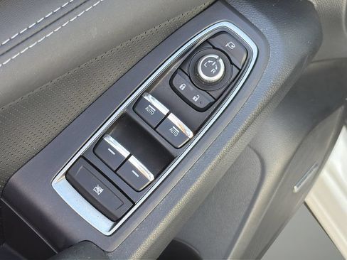 Used 2024 Subaru Ascent Touring AWD/4WD image 12