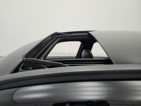 Used 2022 Mercedes-Benz GLC 300 image 16