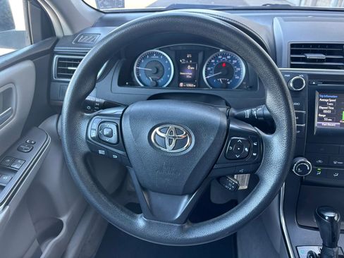 Used 2016 Toyota Camry LE FWD image 17