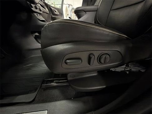 Used 2019 GMC Terrain Denali w/ Advanced Safety Package image 55