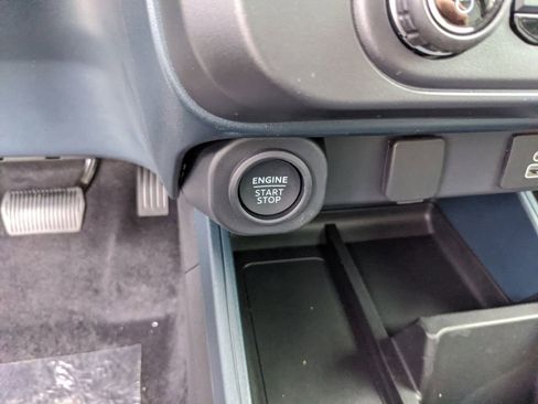 New 2026 Ford Maverick Lobo AWD/4WD image 24
