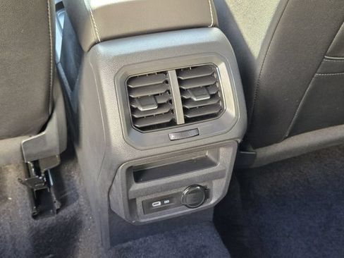 Certified 2023 Volkswagen Tiguan SE FWD image 15