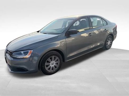 Used 2014 Volkswagen Jetta S image 6