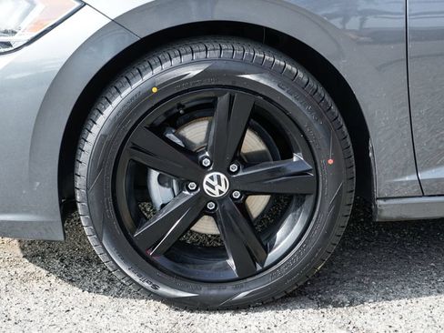 Used 2022 Volkswagen Jetta SE FWD image 41