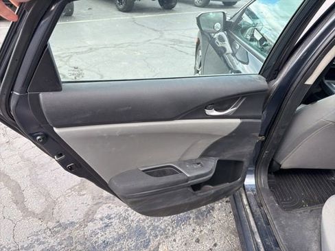 Used 2017 Honda Civic EX-T image 23