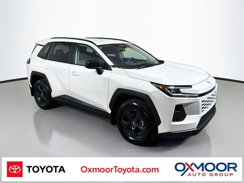 Used 2026 Toyota RAV4 LE FWD image 1
