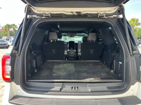 Used 2022 Ford Expedition Platinum RWD image 13