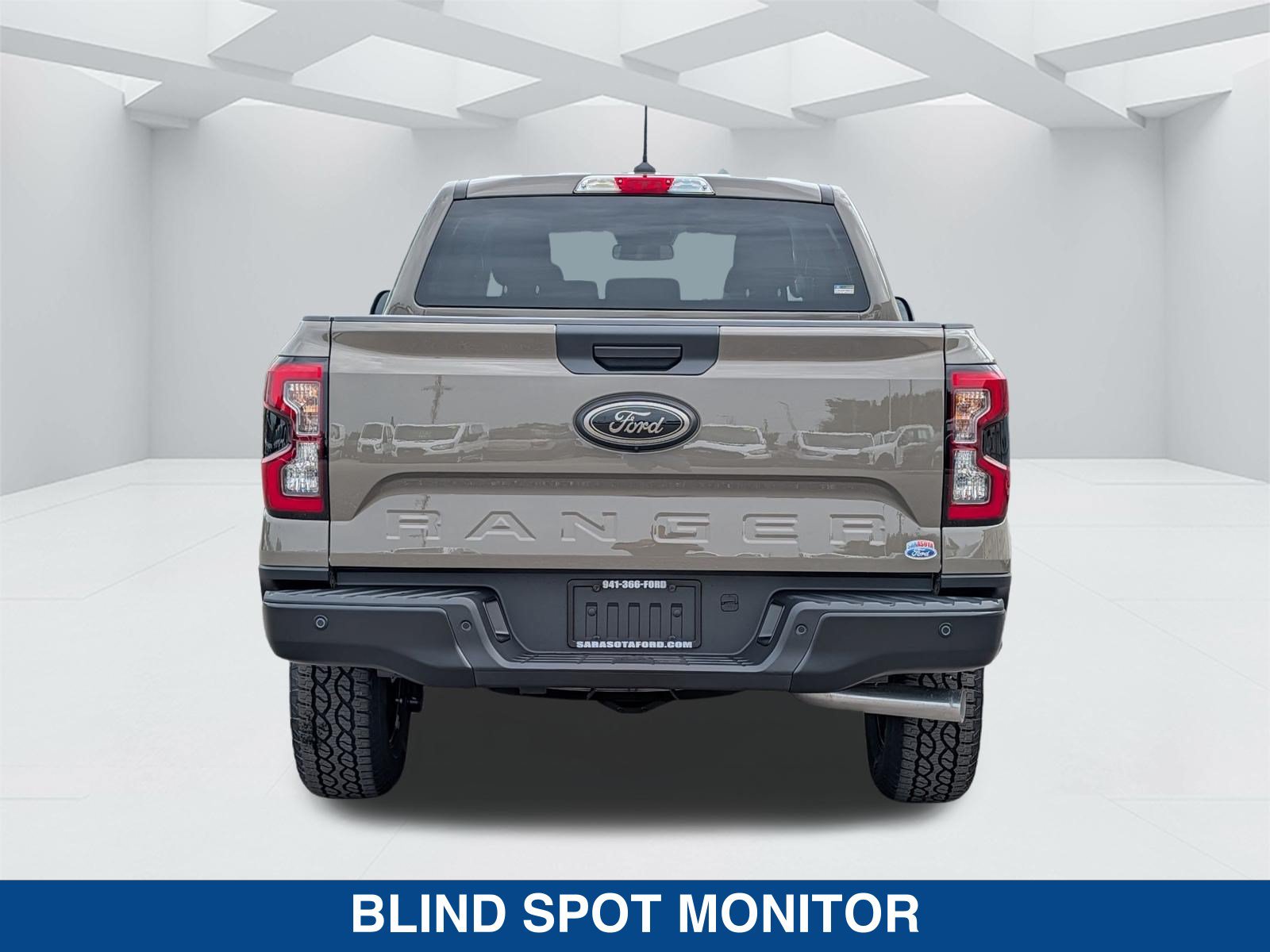 New 2026 Ford Ranger XLT w/ Black Appearance Package RWD image 7